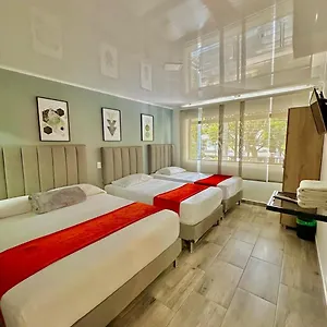 nakama.colombiamedellinhotels.com/